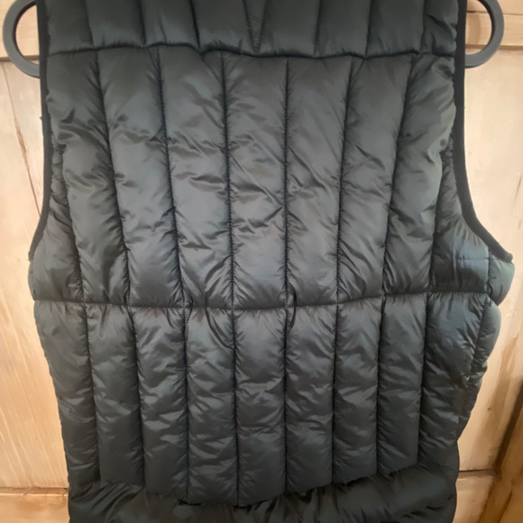 Puffer Vest - Picture 3 of 3